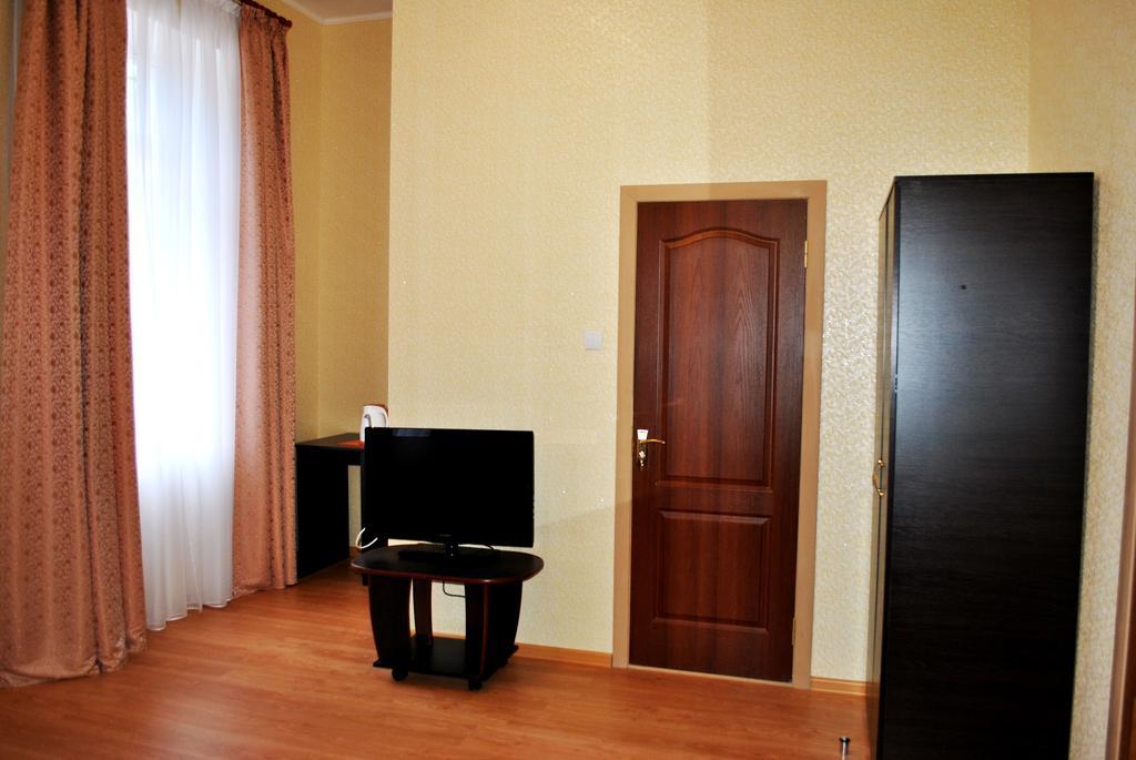 Elegia Hotel Charkiw Zimmer foto